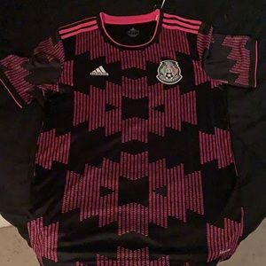 Mexico jersey pink and black 20-21 Large
